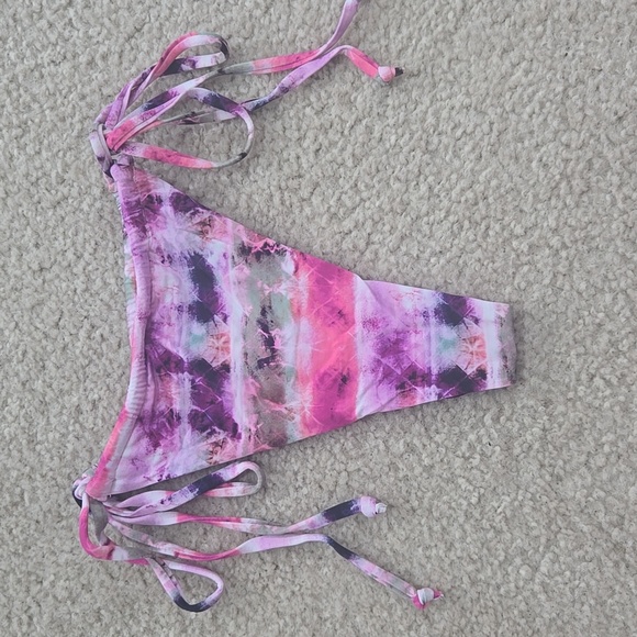 NWT Chloe Rose Revolve Dream On Pink Purple Tie-Dye Bikini Set Size Medium - Picture 5 of 8